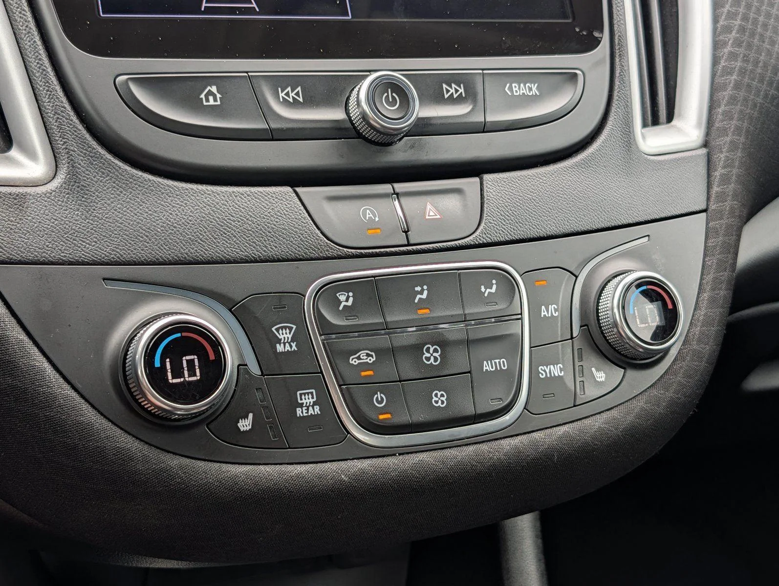 Used 2024 Summit White Chevrolet LT image 18
