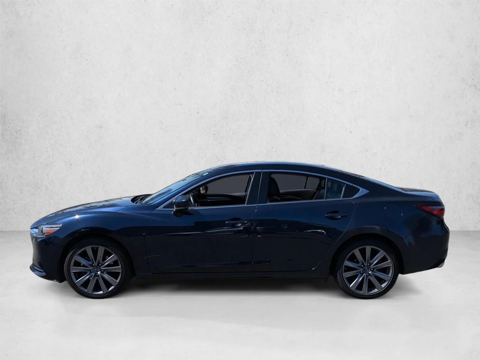 Used 2020 Deep Crystal Blue Mazda Grand Touring image 8