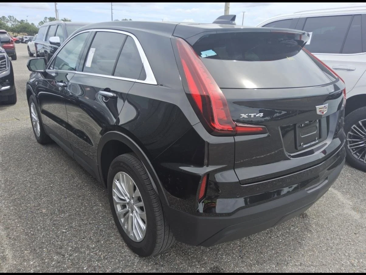 Used 2024 Stellar Black Metallic Cadillac Luxury image 4