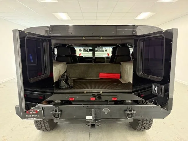Used 1996 Black AM General 4-PASSENGER WGN image 9
