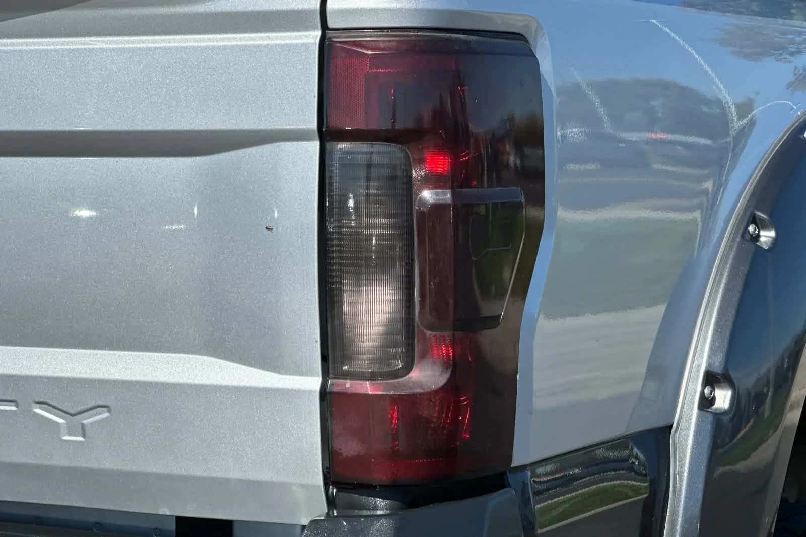 Used 2017 Ingot Silver Metallic Ford Lariat image 27