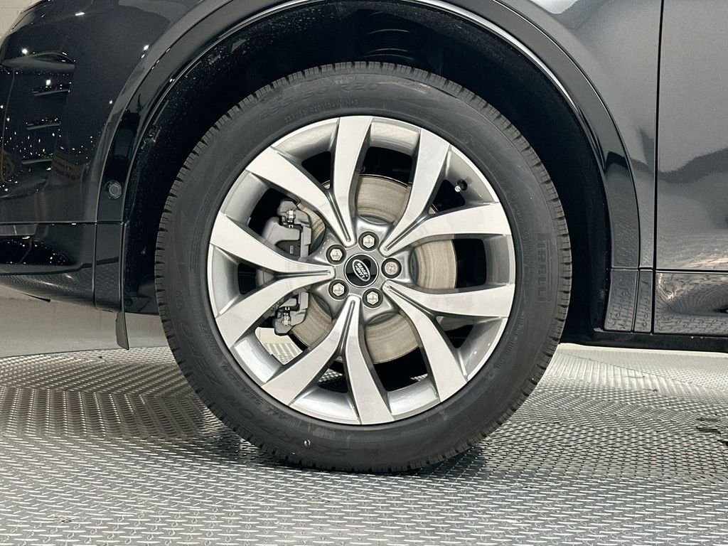 New 2026 Carpathian Grey Land Rover Landmark image 5