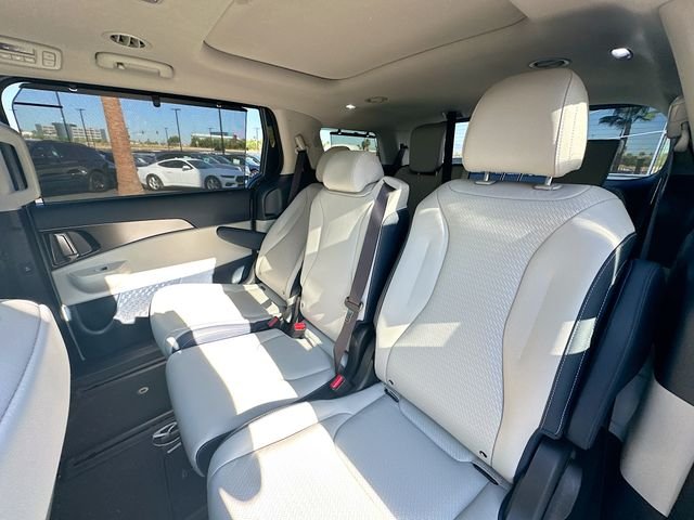New 2026 White Kia SX Prestige image 26