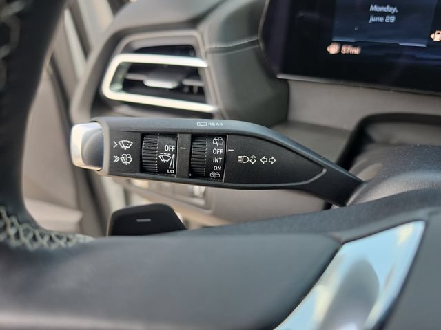 Used 2024 Summit White Chevrolet LT image 25