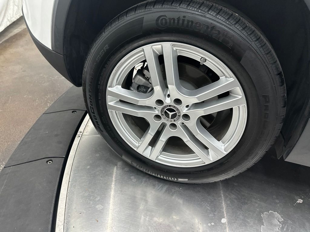 Certified Used 2023 White Mercedes-Benz GLA 250 image 10