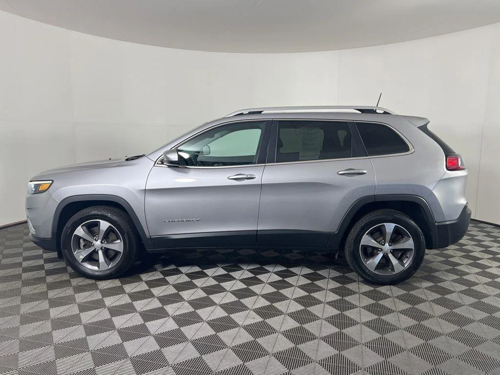Used 2019 Billet Silver Metallic Clearco Jeep Limited image 27