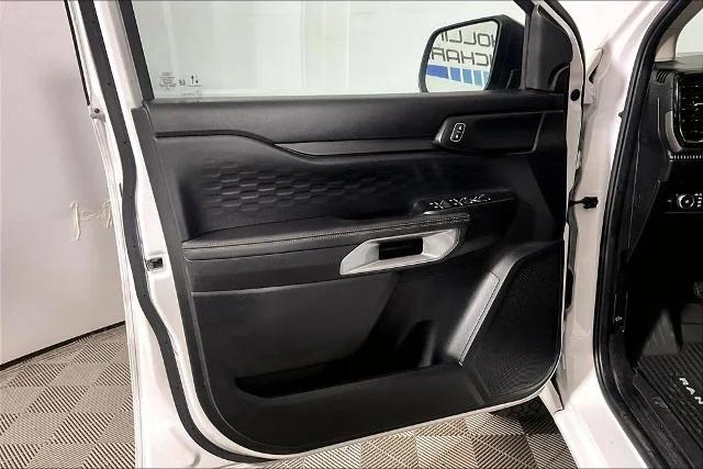 Certified Used 2024 Oxford White Ford XLT image 44