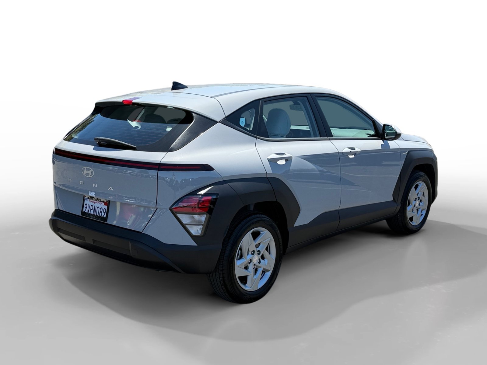 Certified Used 2025 Cyber Gray Metallic Hyundai SE image 5