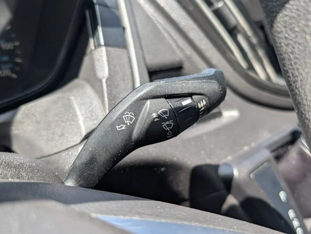 Used 2018 Oxford White Ford Base image 19