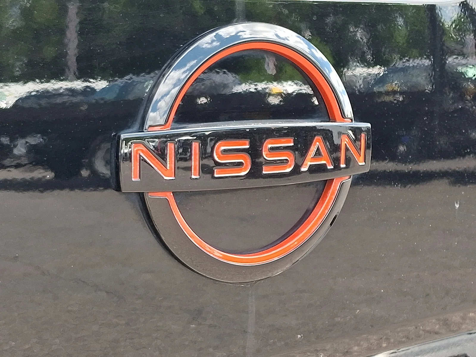 Used 2023 Black Nissan PRO-4X image 32
