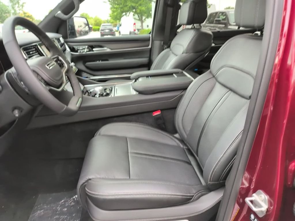 New 2026 Velvet Red Pearlcoat (DISC) Jeep Grand Wagoneer image 16