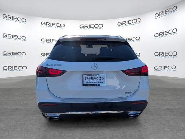 Used 2021 Black Mercedes-Benz GLA 250 image 6