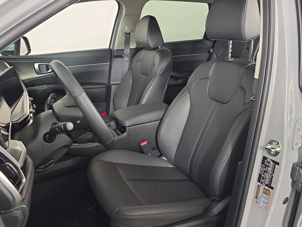 Used 2026 Gray Kia EX image 18