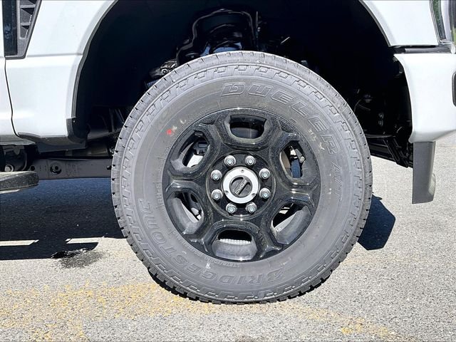 2026 Ford F-250SD — photo 13