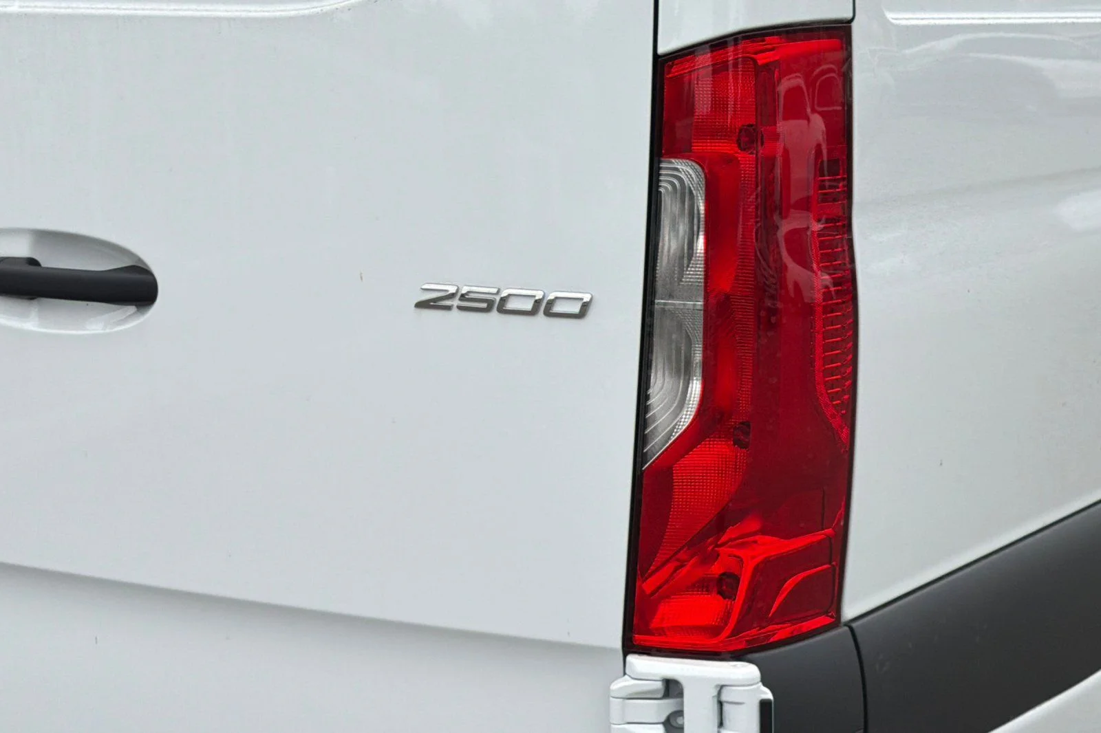 New 2026 White Mercedes-Benz Cargo 170 WB image 12