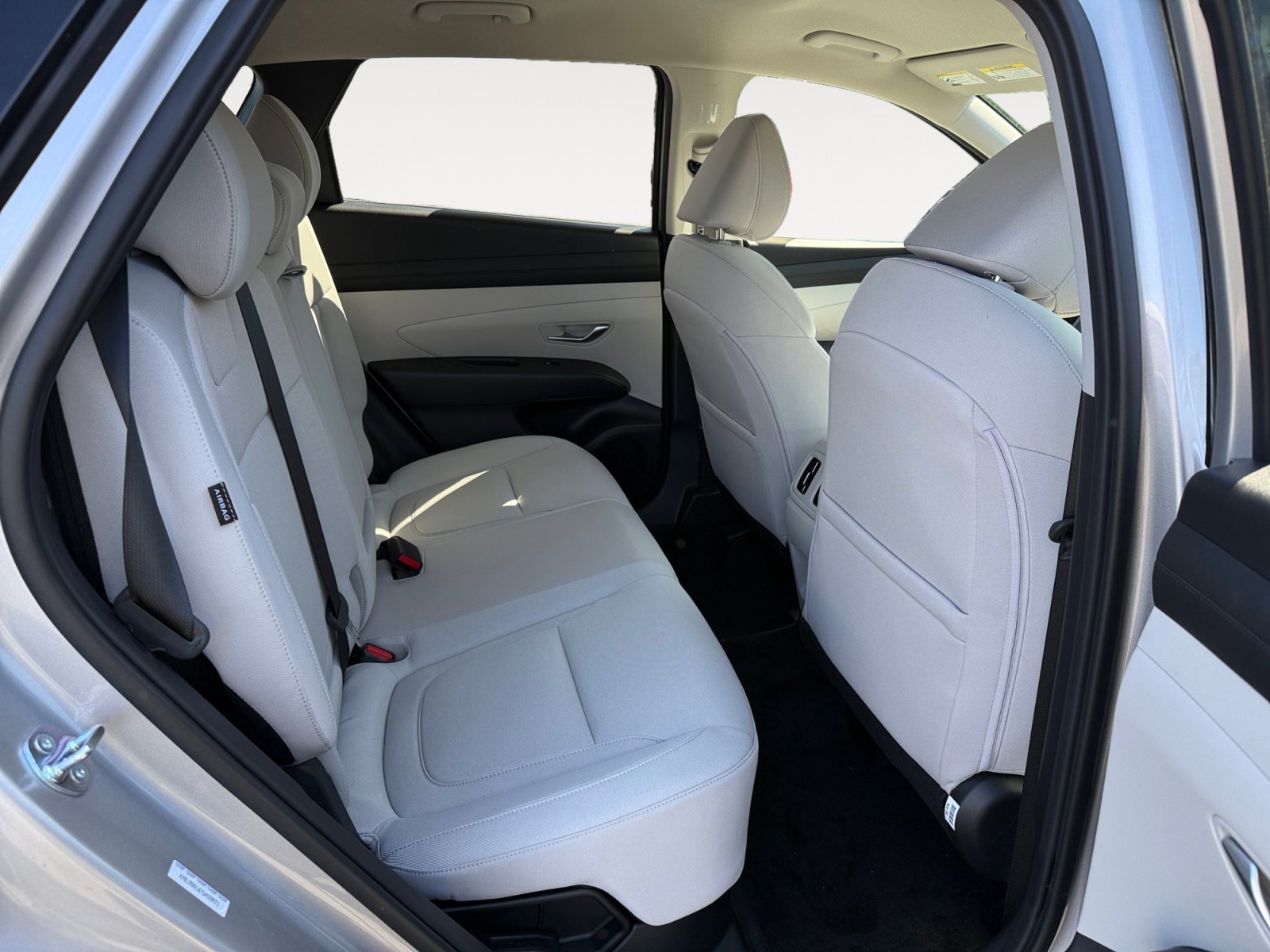New 2026 Shimmering Silver Hyundai SEL AWD image 18
