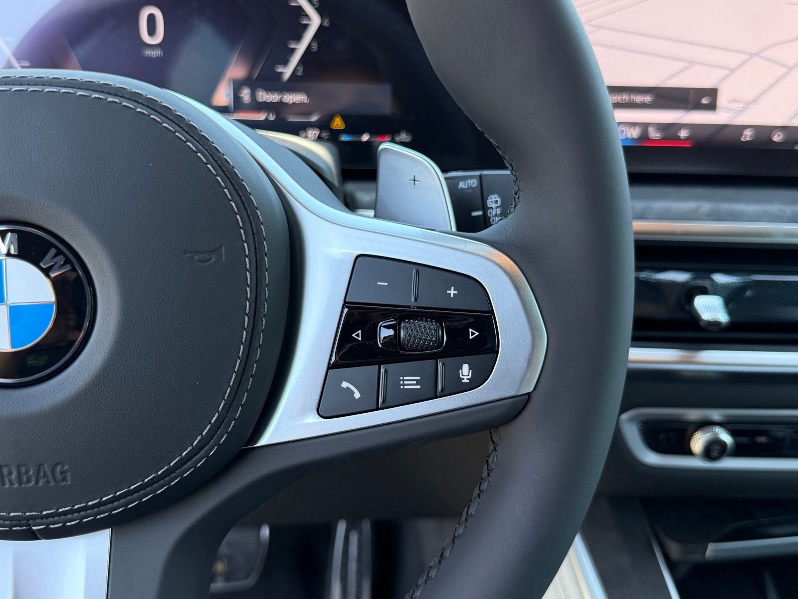 New 2026 Carbon Black Metallic BMW sDrive40i image 26
