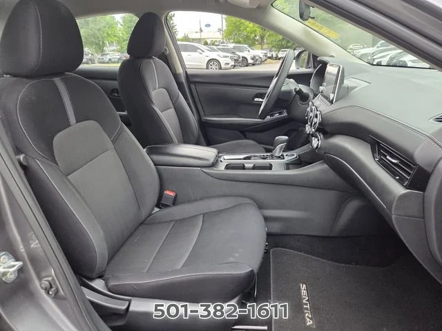 Used 2025 Gray Nissan SV image 16