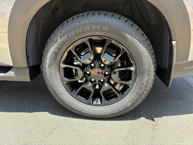 New 2026 Gun Metallic/Super Black Nissan PRO-4X® image 19