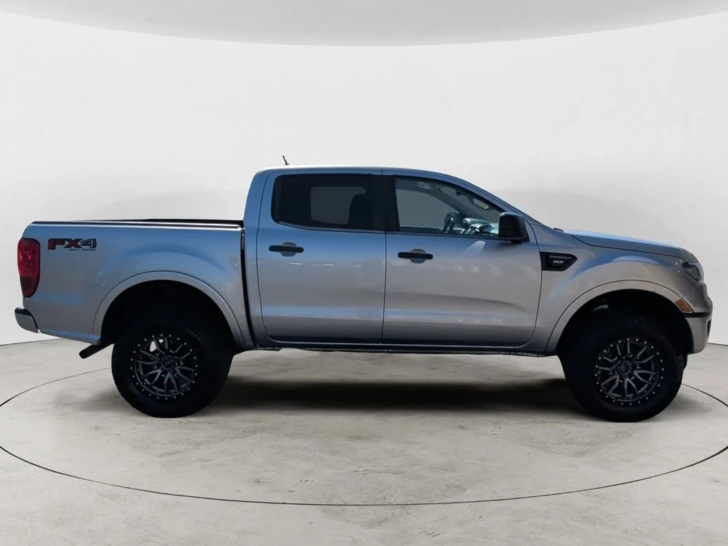 Used 2020 Silver Ford XLT image 6