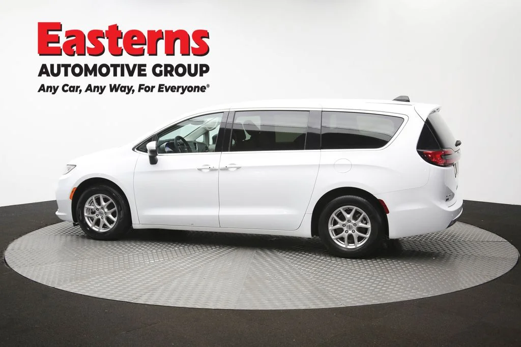 Used 2023 White Chrysler Touring L image 62