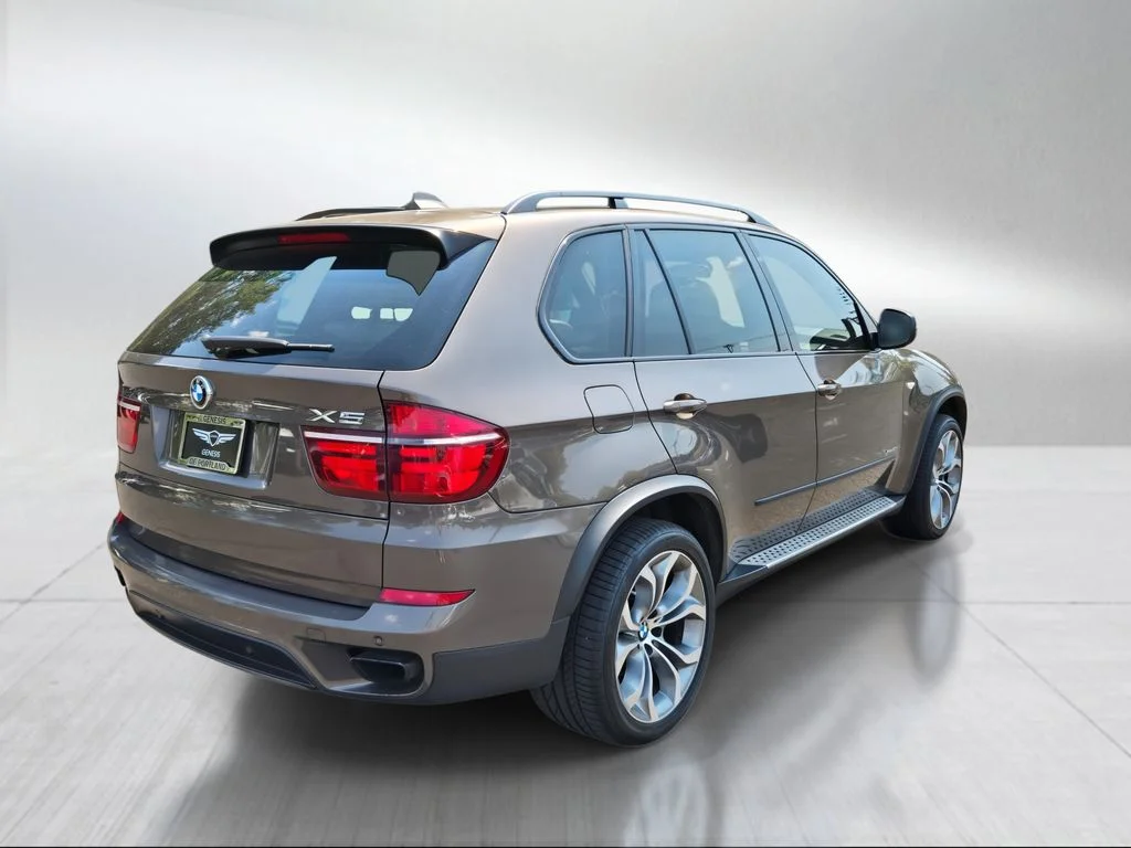 Used 2013 Bronze Metallic BMW xDrive50i image 3