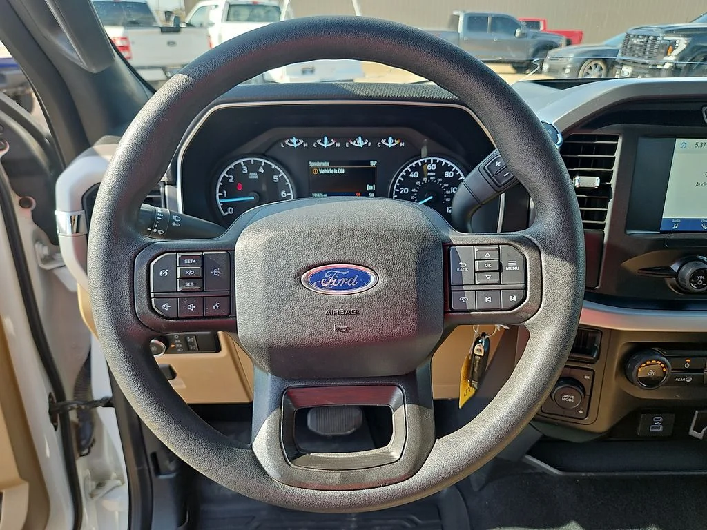 Used 2023 White Ford XLT image 21