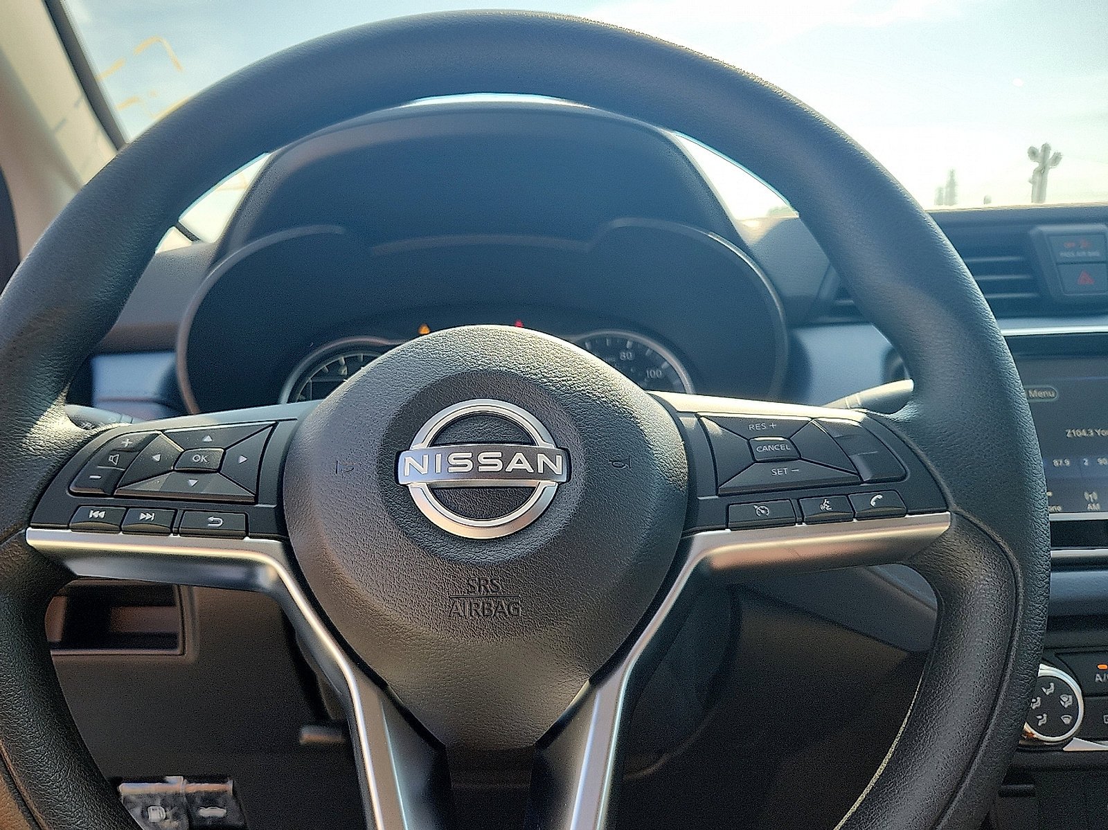 2025 Nissan Versa Sedan SV - Photo 14