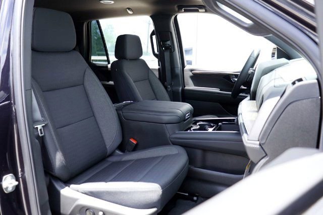 2026 Chevrolet Tahoe LS - Photo 15