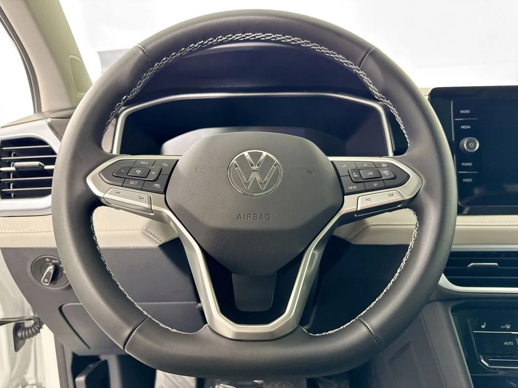 2026 Volkswagen Taos SE - Photo 36