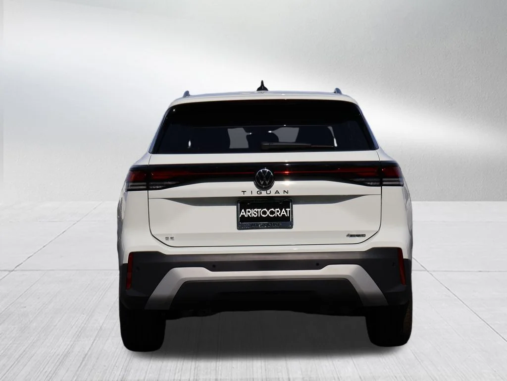 New 2026 White Volkswagen 2.0T SE image 31