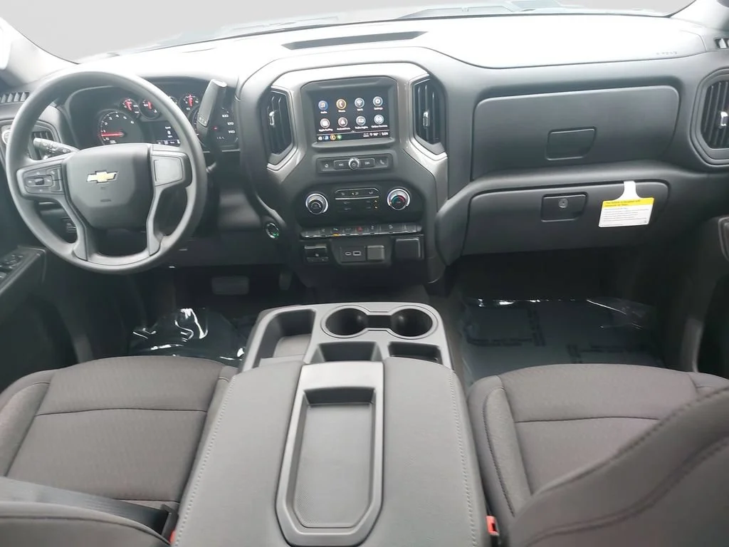 2026 Chevrolet Silverado 2500 HD Custom - Photo 9