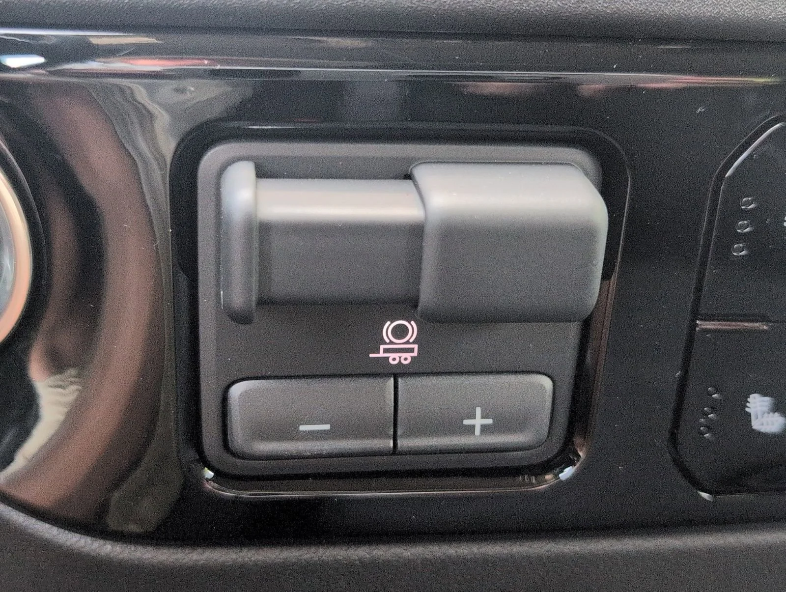 2025 GMC Sierra 1500 SLE - Photo 19