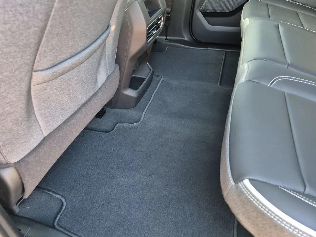 2026 GMC Sierra EV Elevation - Photo 35