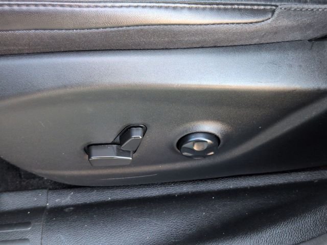 Used 2021 Light Brownstone Pearlcoat Jeep Latitude Lux image 15