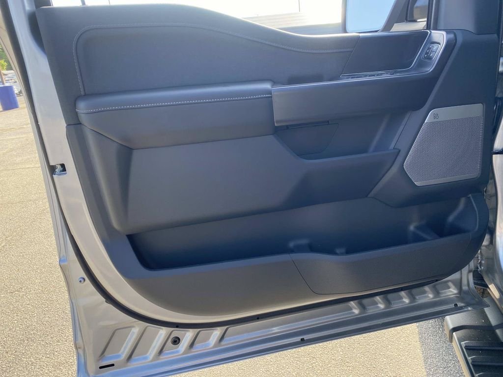 New 2026 Iconic Silver Metallic Ford Lariat® image 12