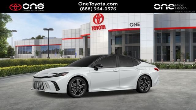 New 2026 Wind Chill Pearl with Midnight Black Metallic roof <sup>1</sup> Toyota  XSE image 4