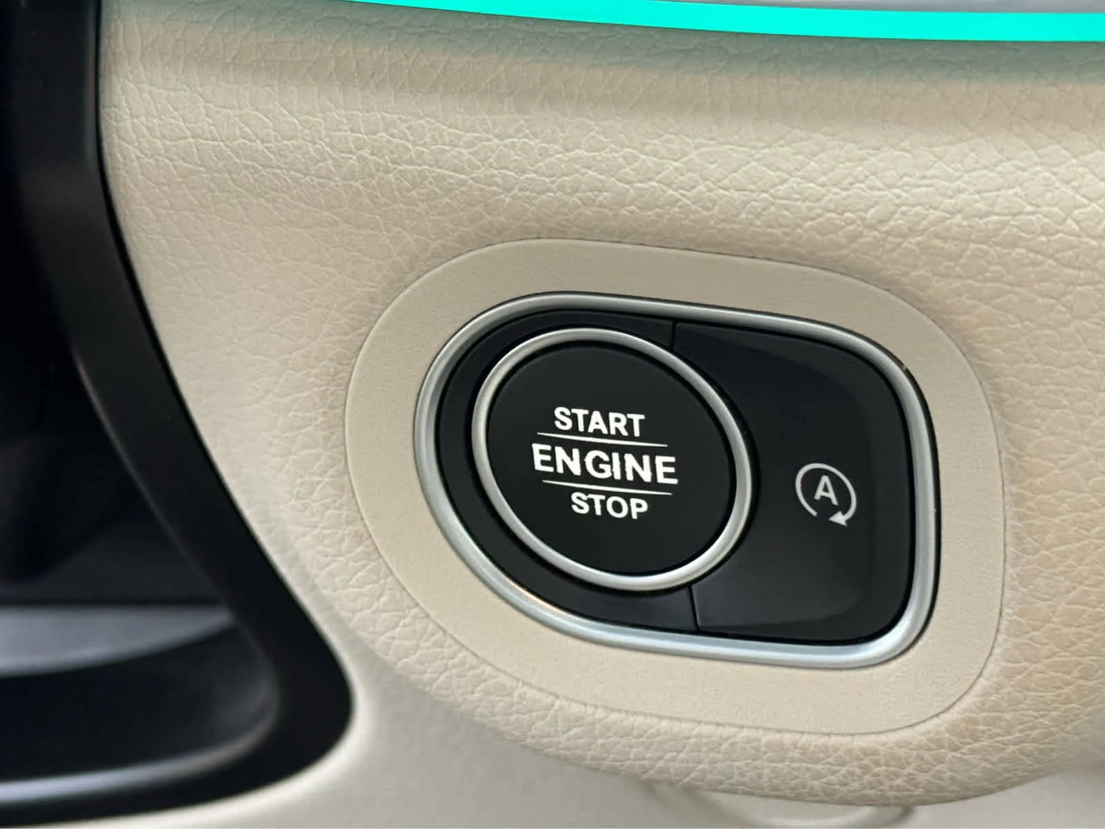 Used 2025 Black Mercedes-Benz GLE 350 image 16