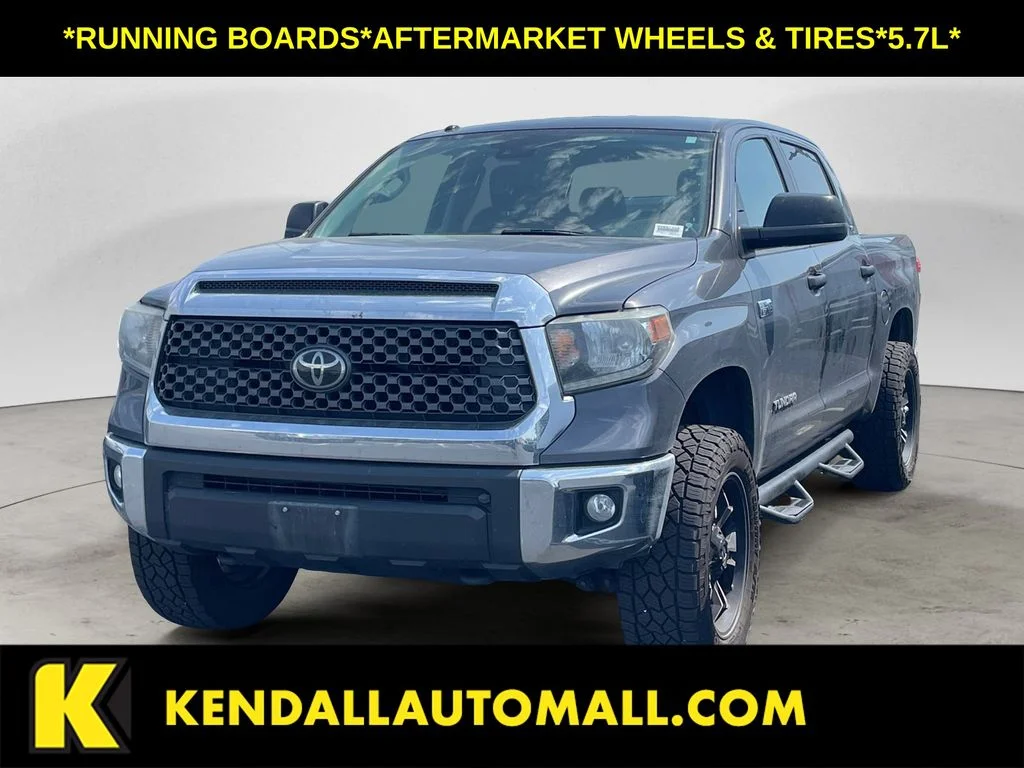 Used 2018 Gray Toyota SR5 image 1