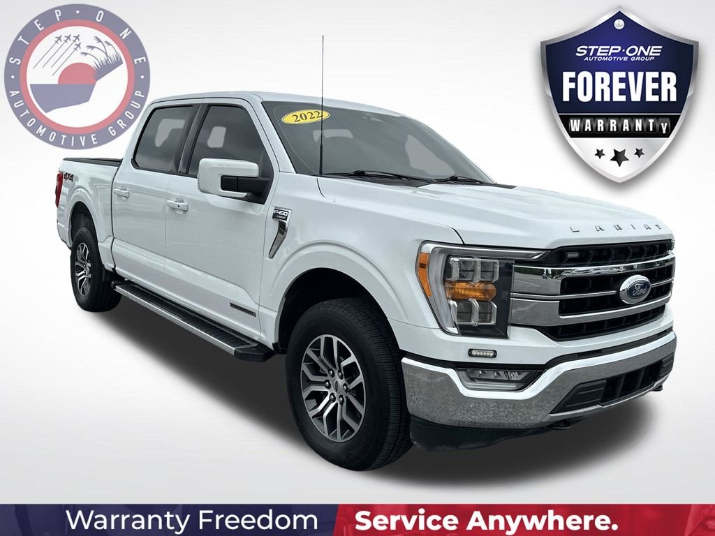Used 2022 White Ford Lariat image 9