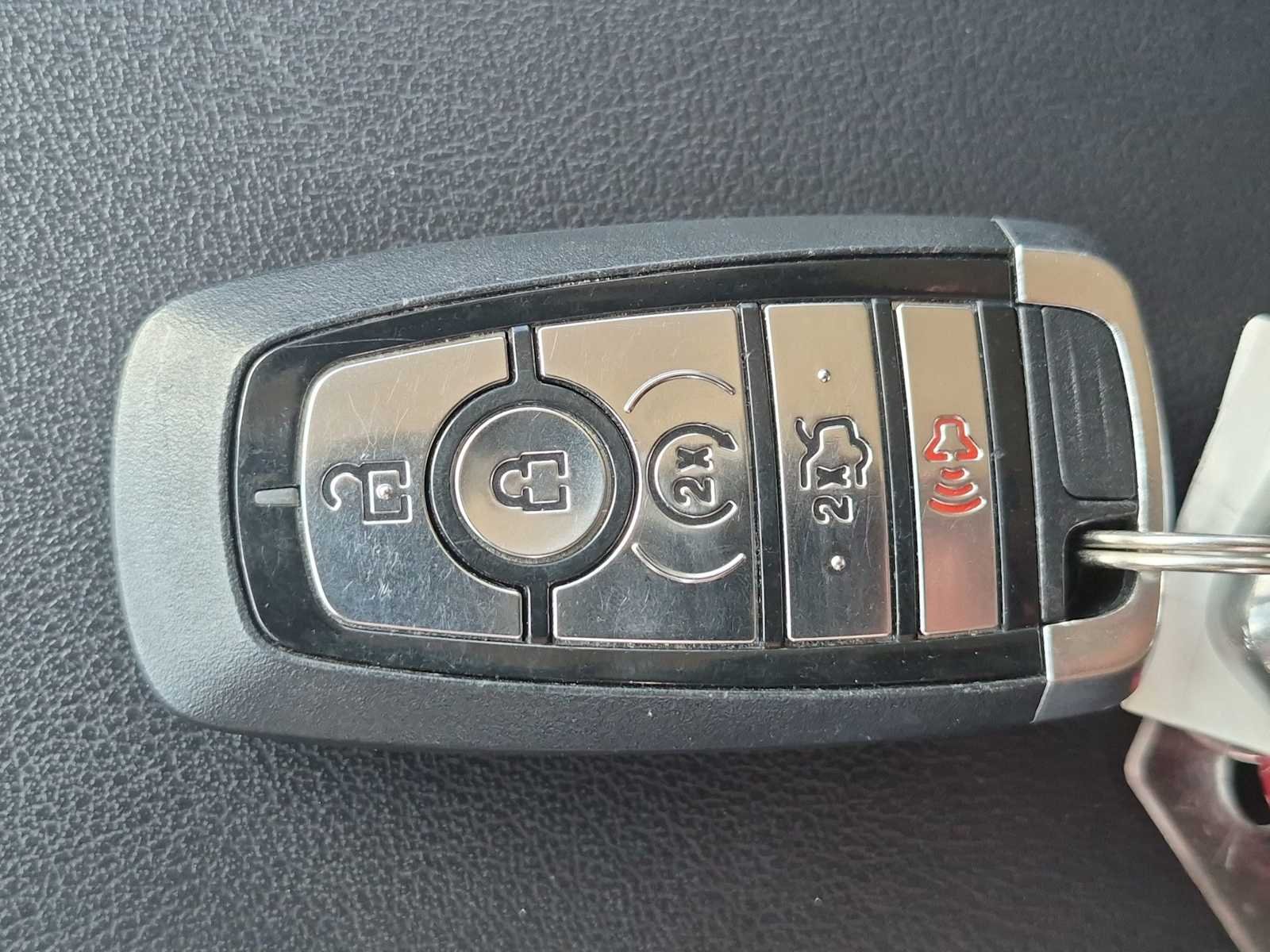 Used 2019 Magnetic Metallic Ford Titanium image 33