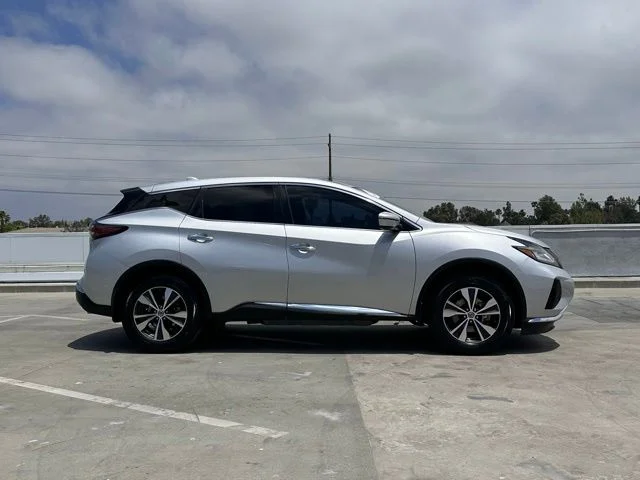 Used 2019 Silver Nissan S image 31
