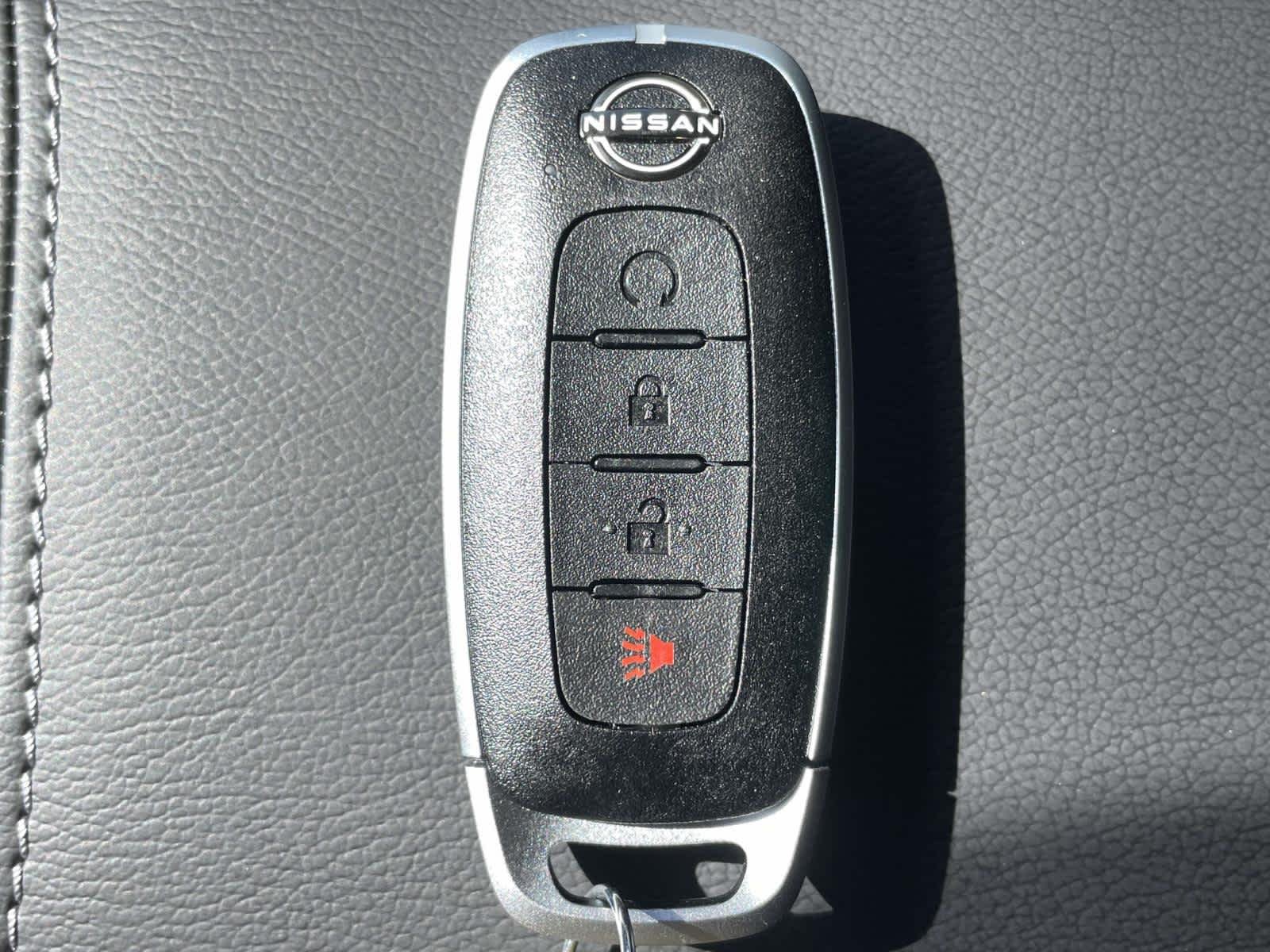 New 2027 Gun Metallic Nissan SR image 4