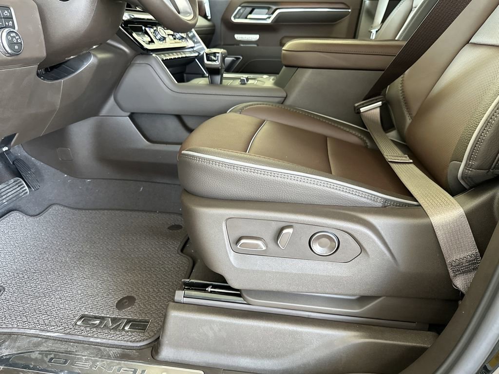 2026 GMC Sierra 1500 Denali - Photo 14