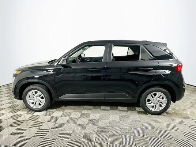 New 2026 Hyundai VENUE SE
