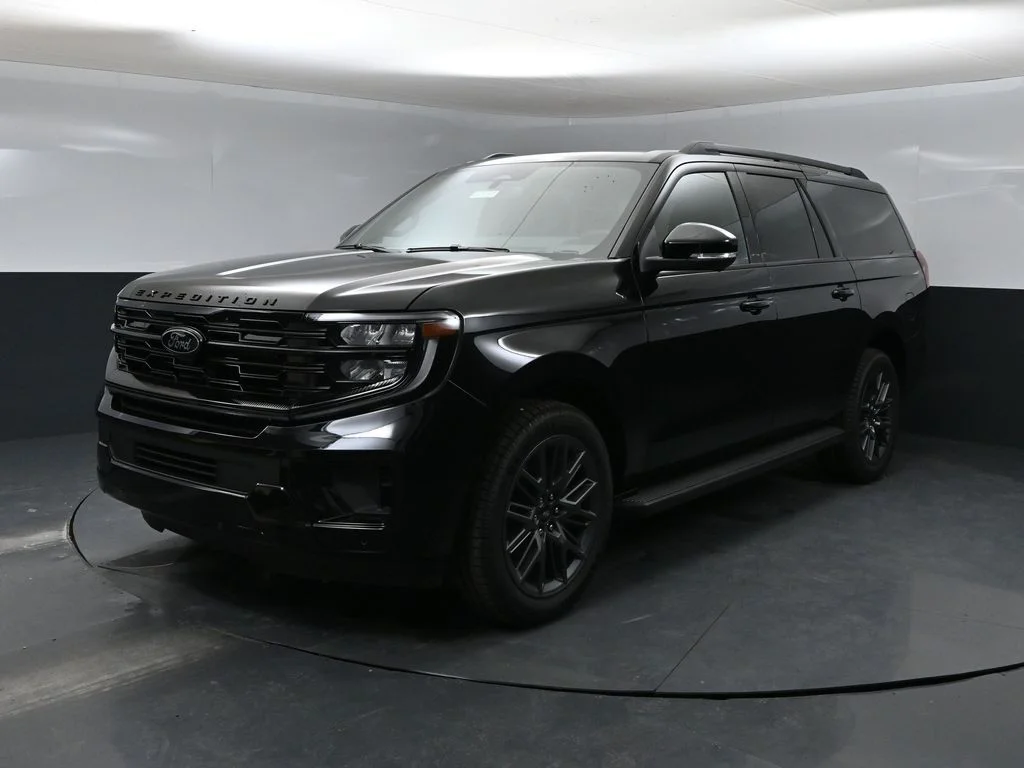 New 2026 Black Ford Platinum image 5