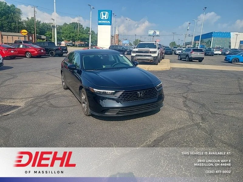 Used 2024  Honda EX image 1