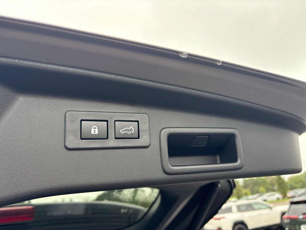 New 2026 RIVER ROCK PEARL Subaru Premium image 21