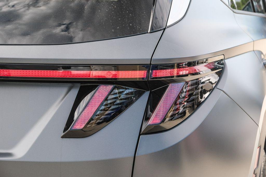 2025 Hyundai Tucson Limited - Photo 7