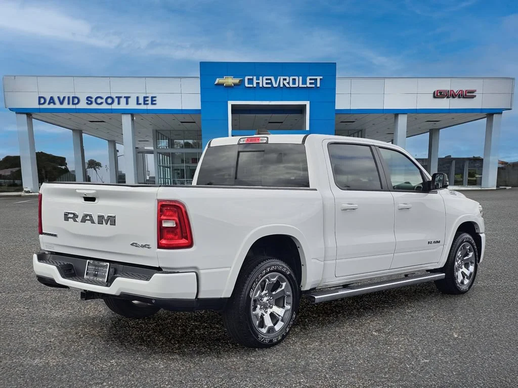 Used 2025 Bright White Clea Ram Big Horn image 9